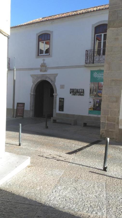 Flamingo Apartment Sesimbra Exterior photo